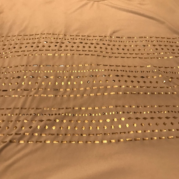 Cream and gold xxl shirt! - Picture 2 of 5